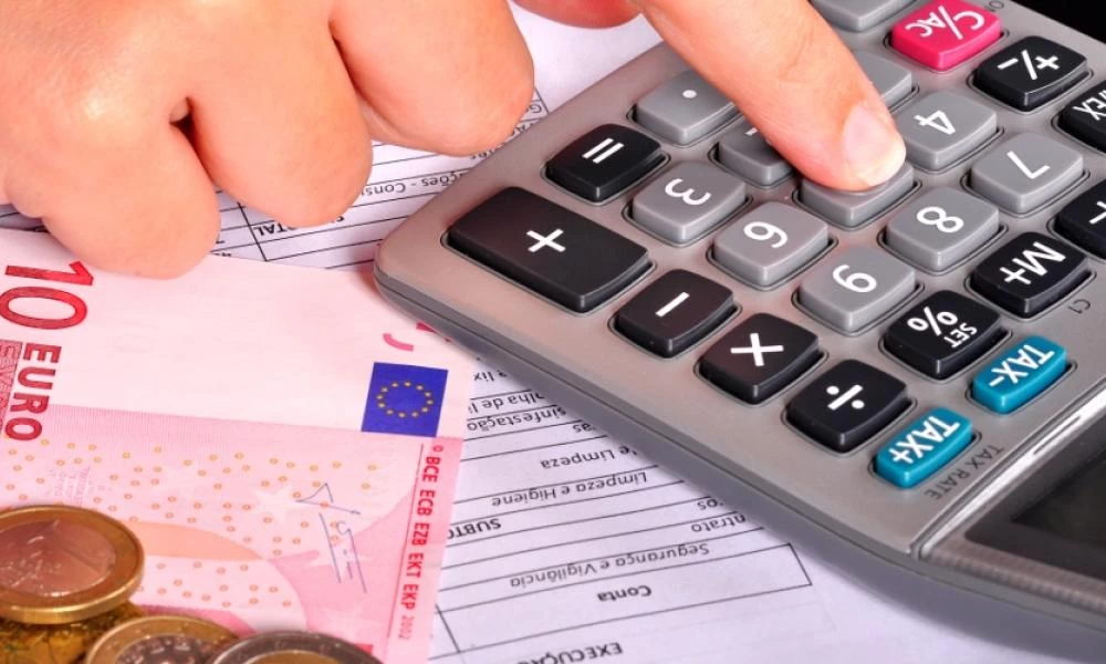 Ρυθμίσεις τριών ταχυτήτων για τις οφειλές στην Εφορία